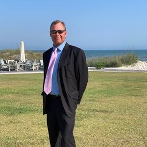 Meet your Posher, Clay